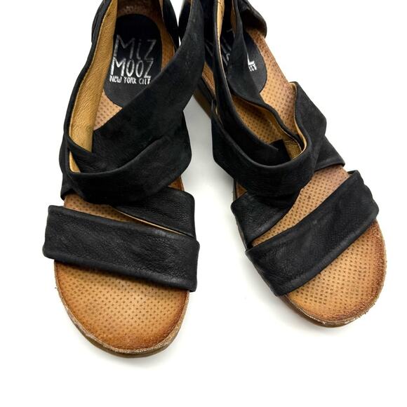 Miz Mooz Black Mika Wedge Sandal Nubuck Leather EU 40 - Picture 14 of 15